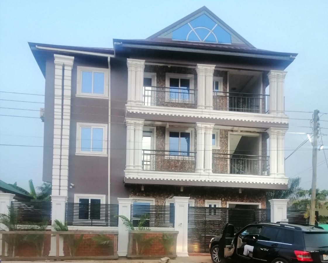 Terra Santa Lodgings Accra Eksteriør billede
